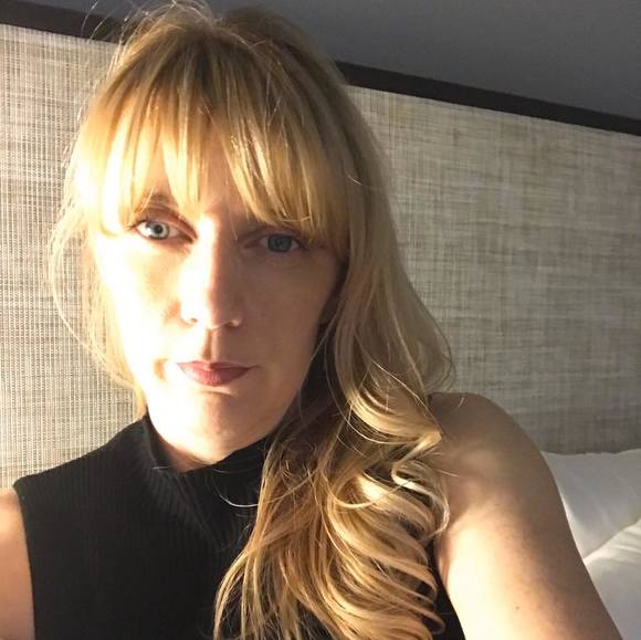 Meet your Posher, Cali - Picture 1 of 1